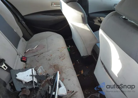 2021 Toyota Corolla Le z USA, uszkodzony, nr VIN 5YFEPMAE6MP213825